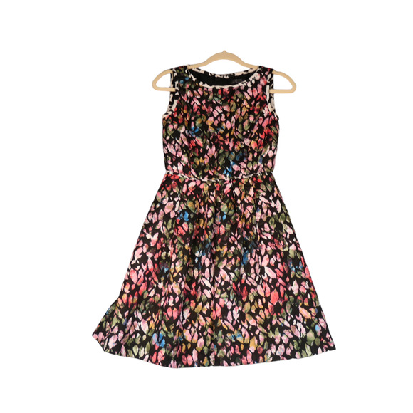 Tahari Fit and Flare Dress Womens 2 Petite 2P Black Abstract Artsy Lined Boho - Picture 1 of 11